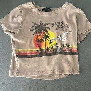 Forever 21 bora bora shirt size S cropped